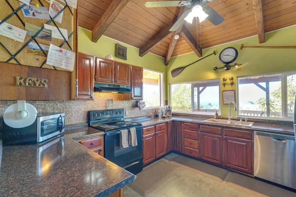 Hale O Aloha Handicap Accessible Gem in Kona!