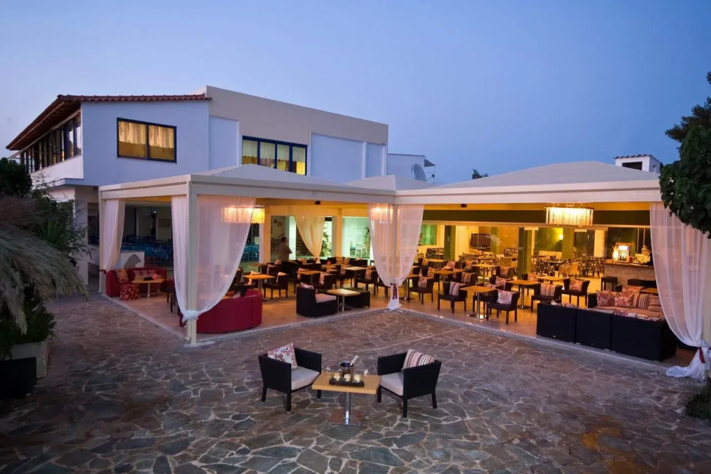 Venus Beach Hotel