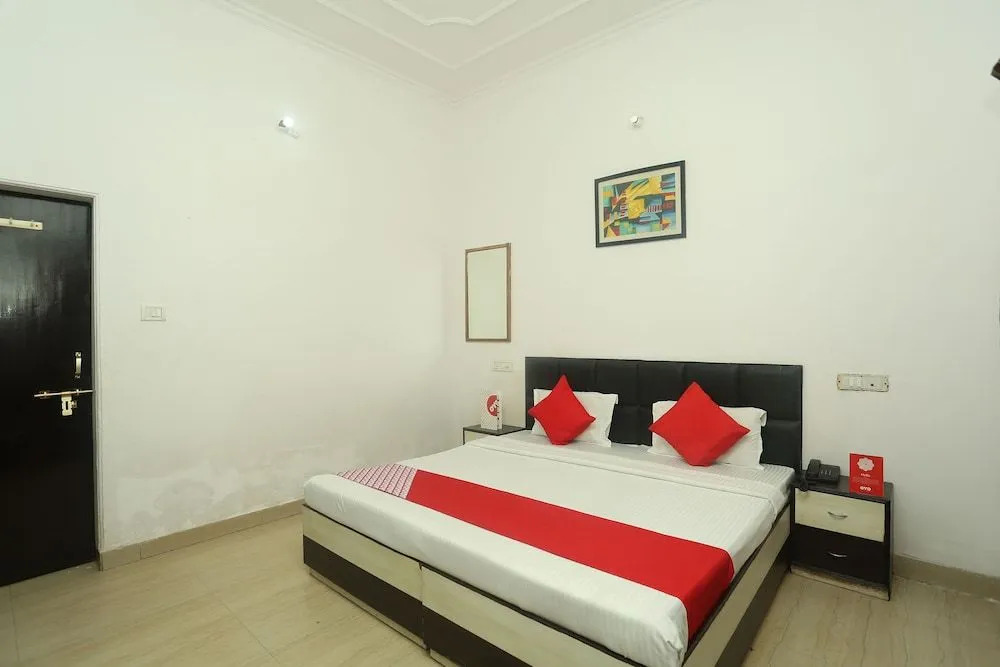 Oyo 18746 Shree Inn
