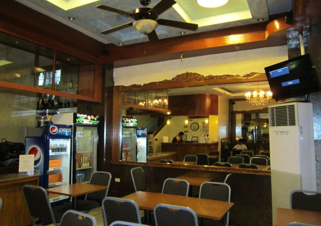 Victoria Suites