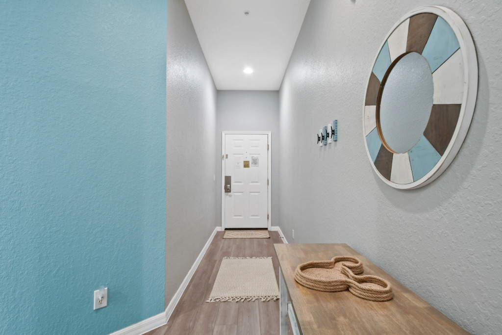 Coastal unit with 3 bedrooms and Disney room