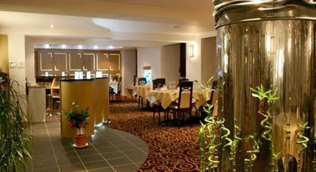 Chi Restaurant - Restaurant with rooms