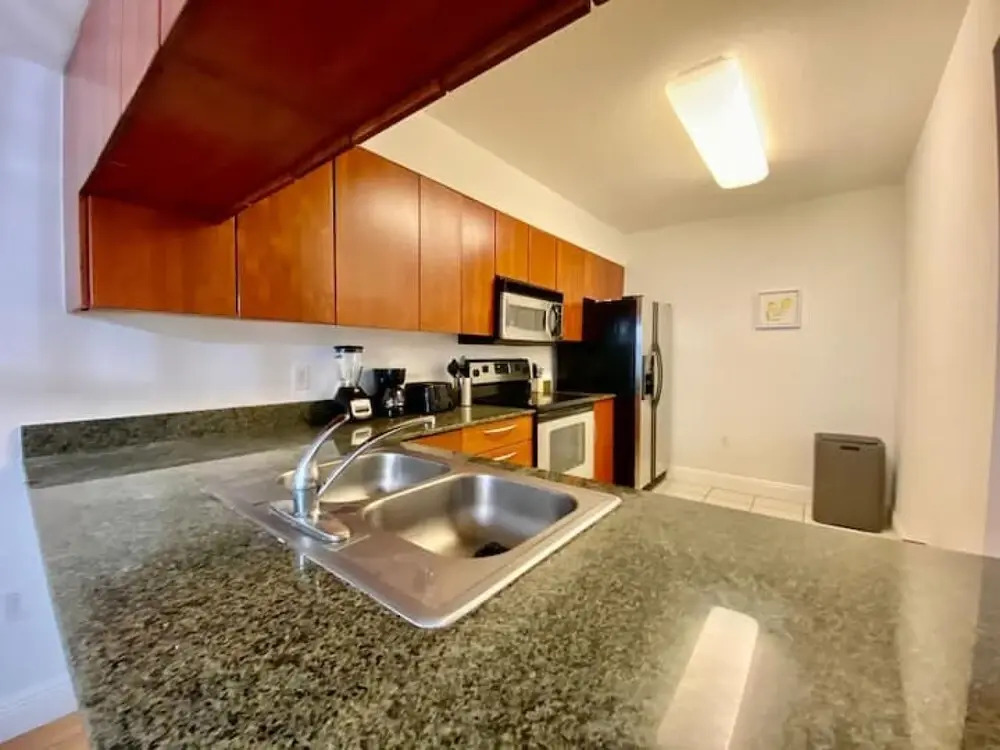 Brickell Miami 2Br Condo Top Amenities City Bay View