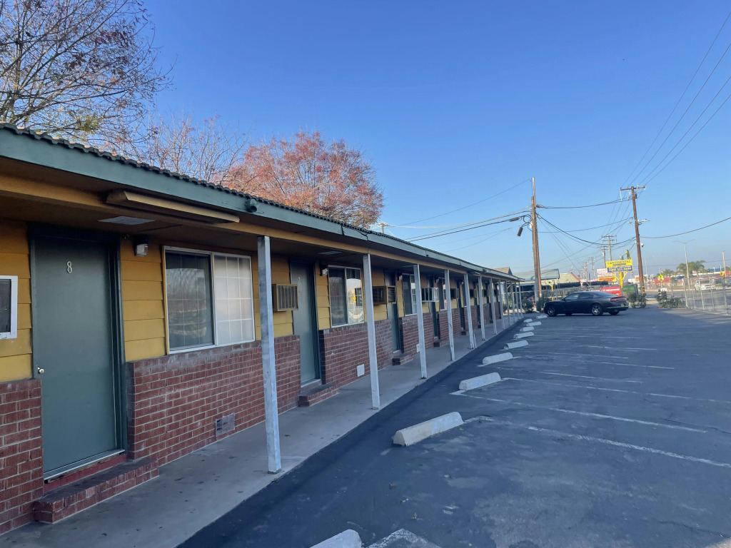 Oak Motel Modesto CA