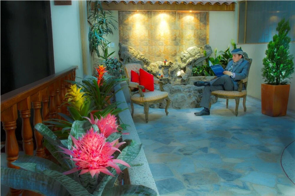 Aparta Suite Casa Regis