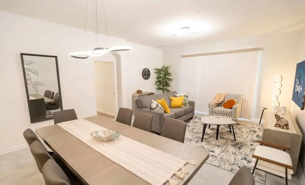 Luxurious Townhouse With Themed Rooms Near Disney