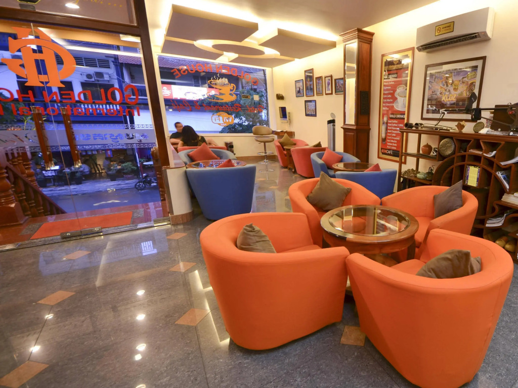 Golden House International Hotel