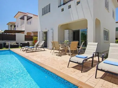 Villa Atralk8