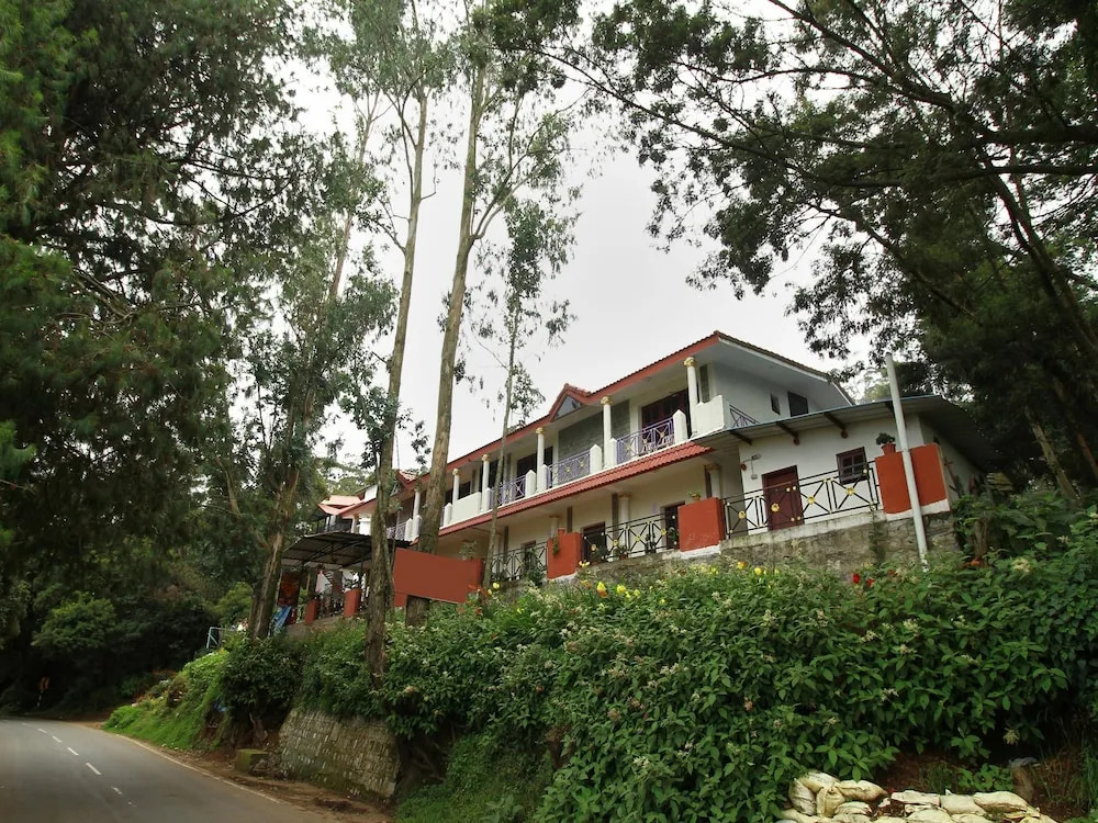 OYO 14434 Hotel RJ Inn