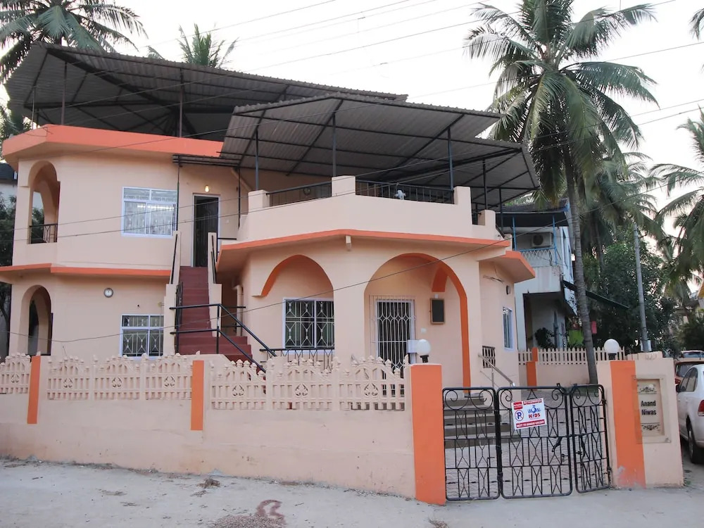 OYO 10074 Home Exquisite 1BHK Penthouse