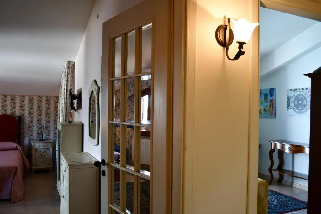 3 bedrooms house with sea view furnished terrace and wifi at Acireale 7 km away from the beach