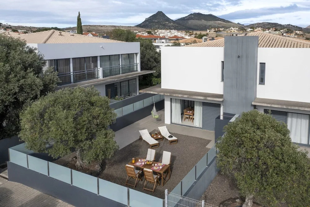 Vacation Home in Porto Santo, Villa Girassol