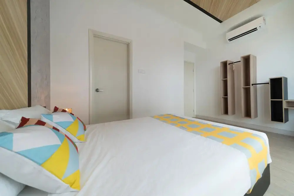 OYO Home 89396 Indescribable 3br Arte Plus