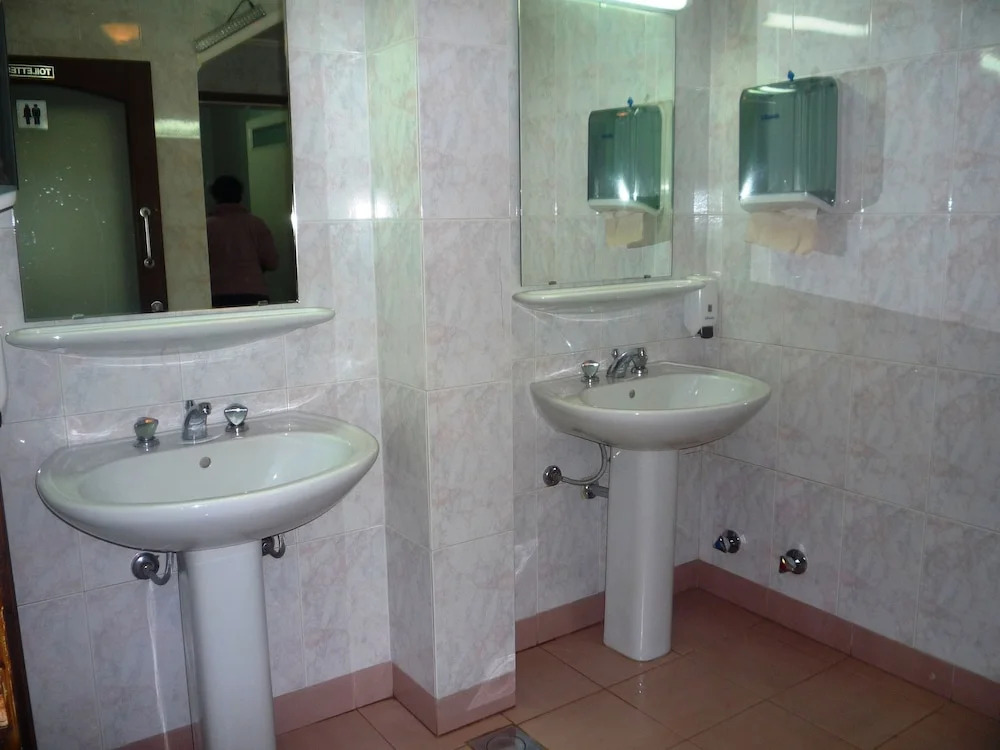 Hotel Chbat