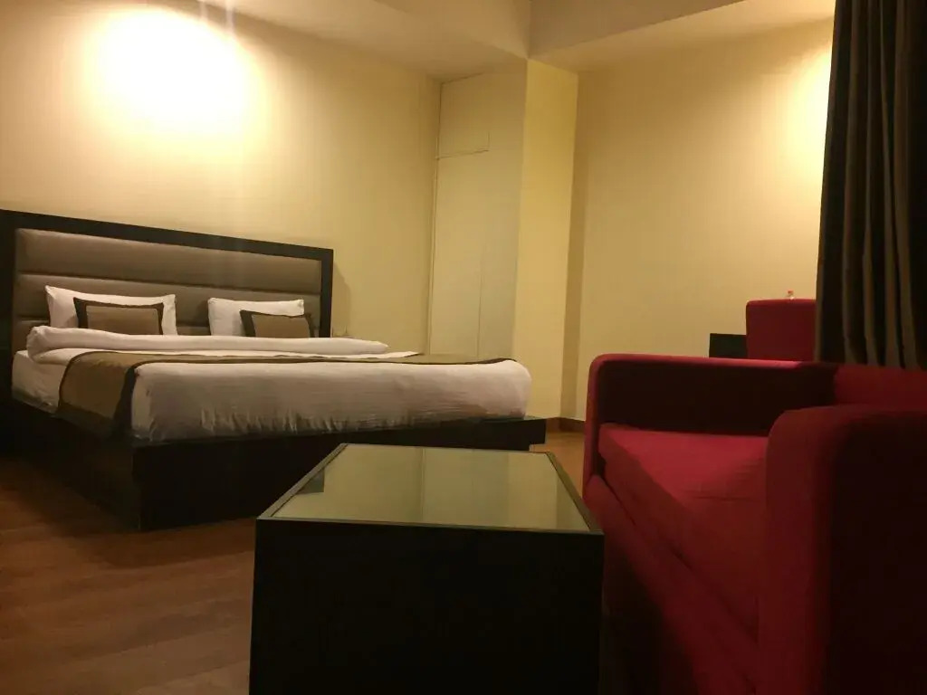 Hotel Aura @ Airport