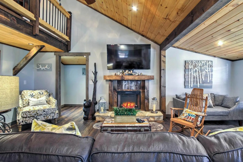 Smoky Mountain Loft