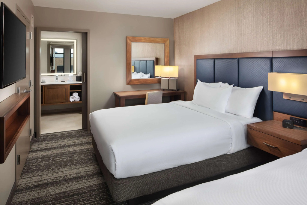 Embassy Suites by Hilton South Bend