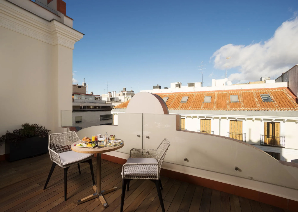 ICON Casona 1900 by Petit Palace