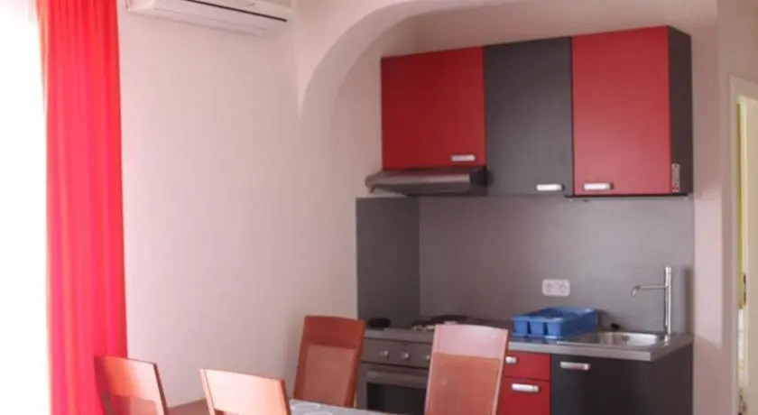 Apartments Dorotea - Jezera