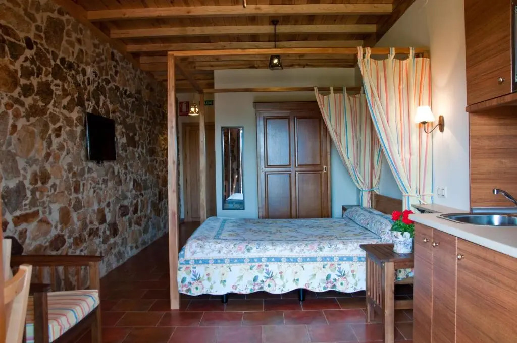 Apartamentos El Jardín del Poeta