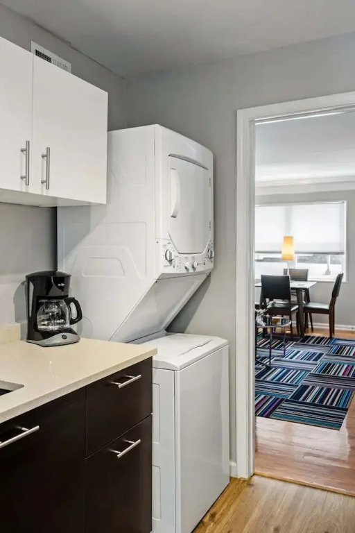 Brookwood Courtyard by BCA Furnished Apartments Bcc1b 04 D