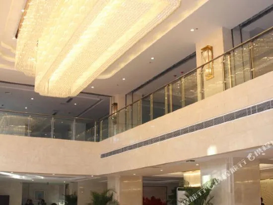 Guozhen Holiday Inn