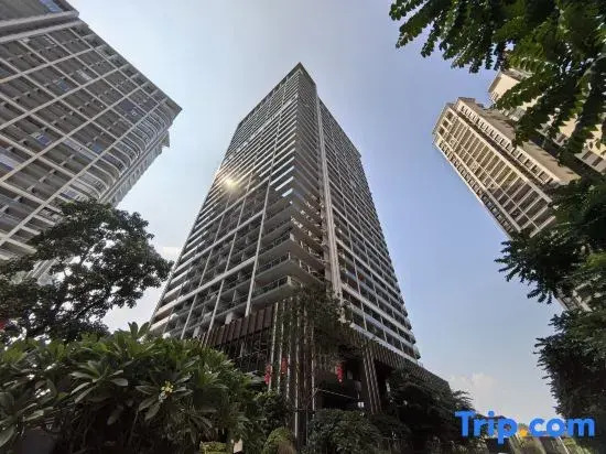 Yiqu International Apartment (Zhongshan Poly International Store)