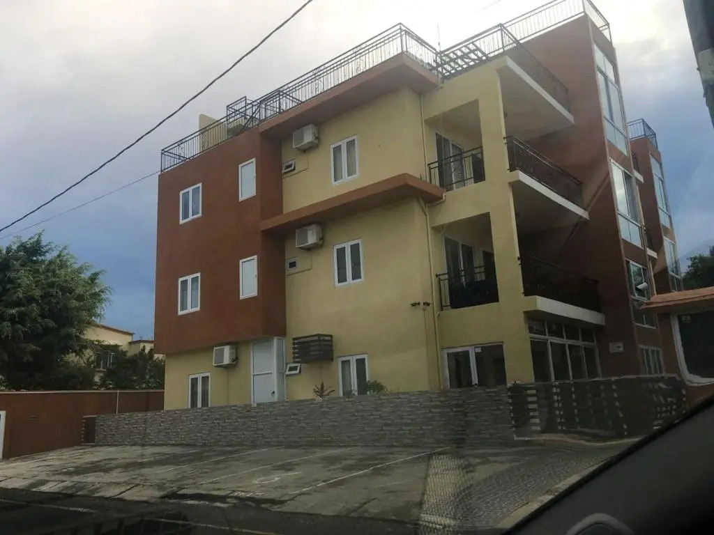 2 bedrooms appartement at Flic en Flac 100 m away from the beach with shared pool furnished terrace and wifi