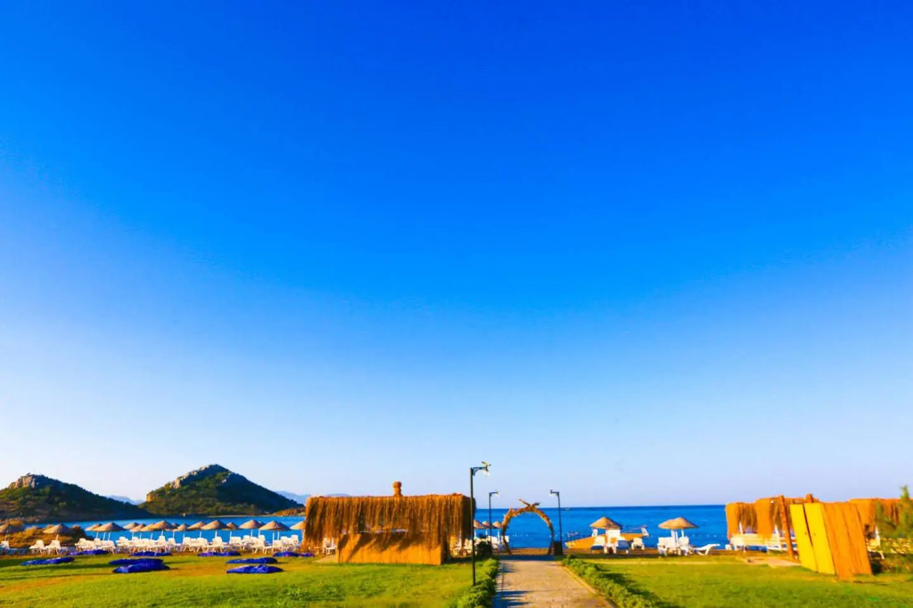 Acroter Hotel Spa