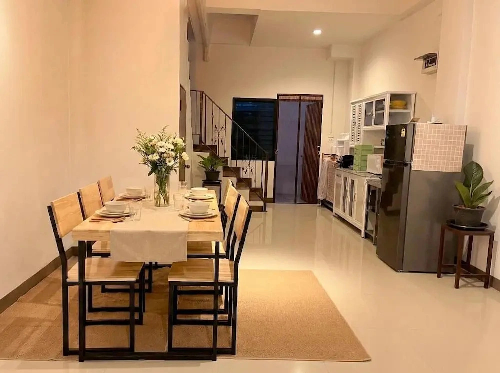 บ้านเงินวัวลาย BaanNgern Wualai Townhouse