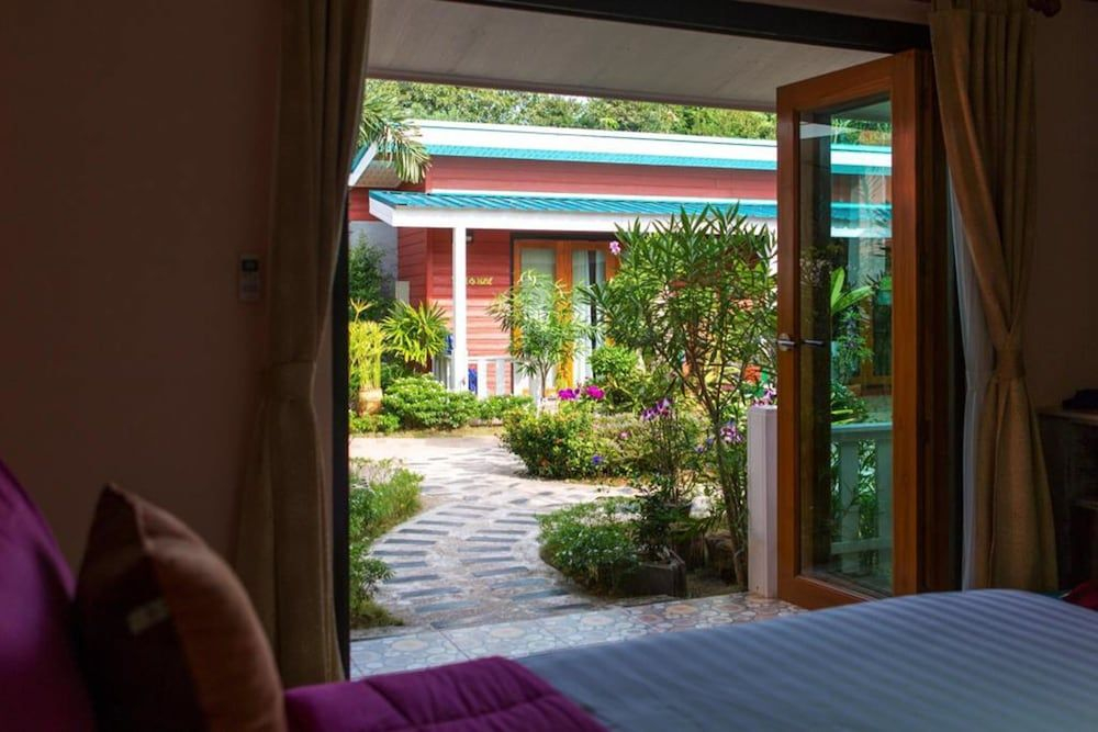 Thai Smile Bungalows