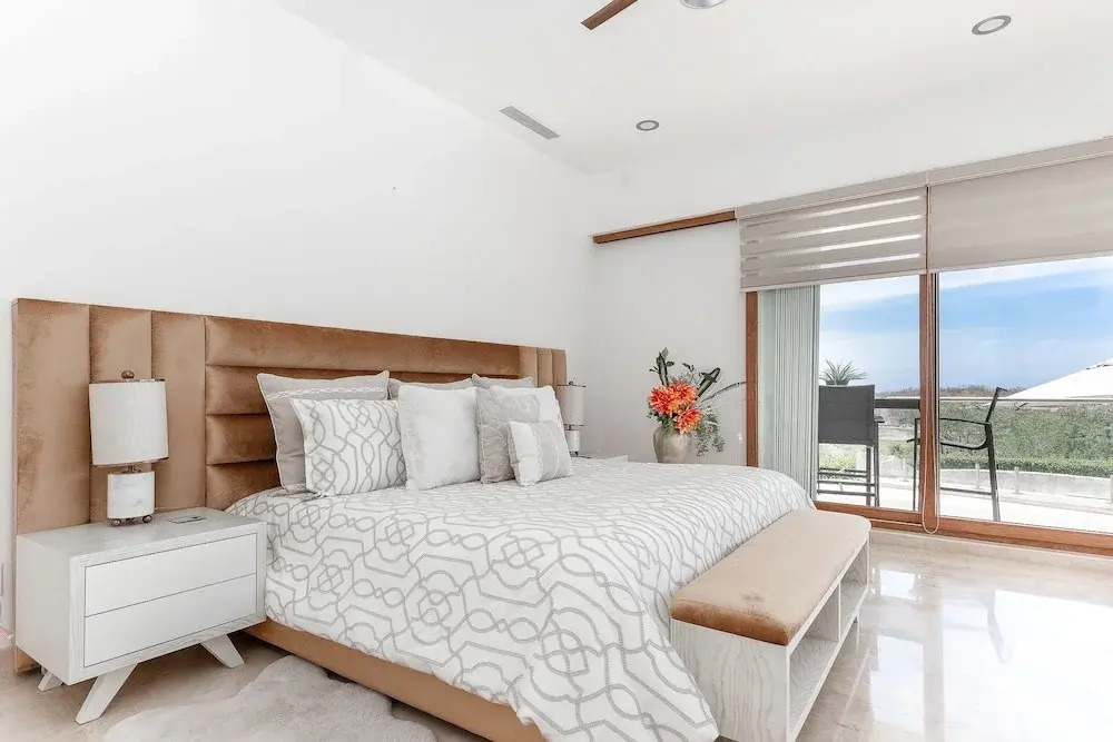 Gorgeous estate in Puerto Los Cabos golf and beach community