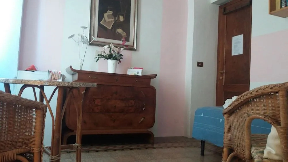 "LA MAISON DEL CORSO" Hospitality