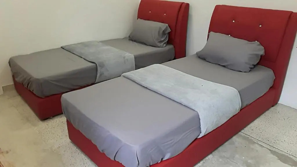 JIAXIN HOMESTAY SEMENYIH BROGA SELANGOR