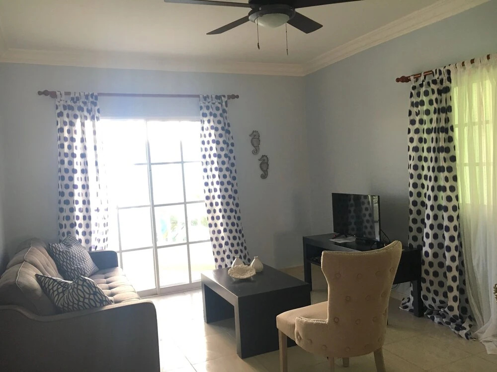 Palm Suites Unit A4