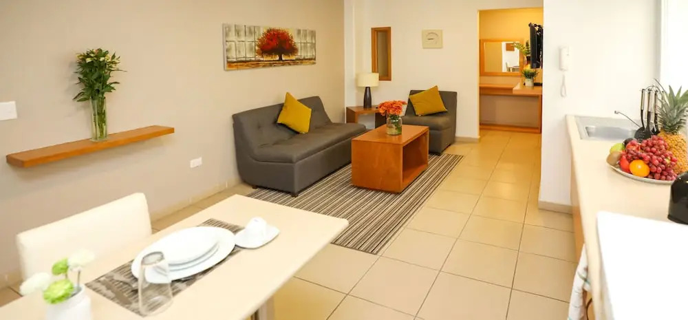Zimmer Suites