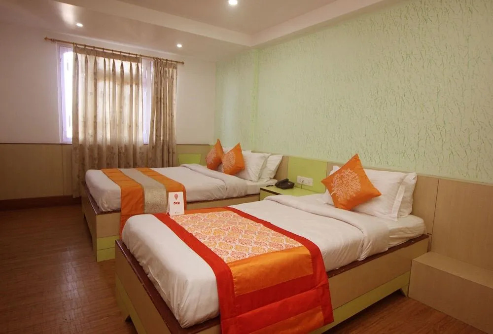 OYO 8241 Hotel Green Park