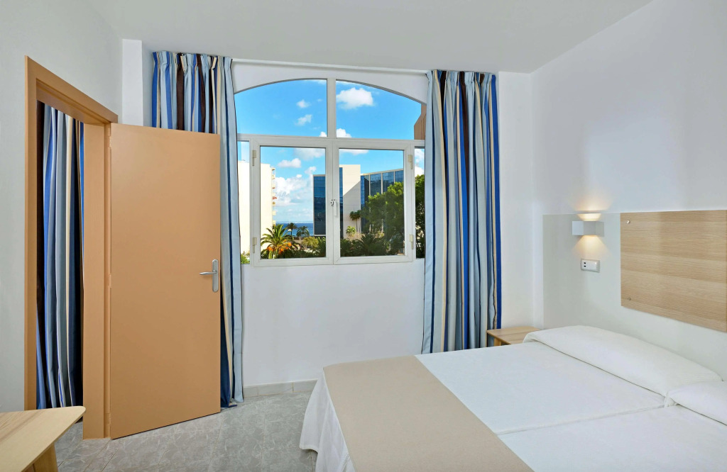 SOL by Meliá Lunamar Palmanova Apartamentos
