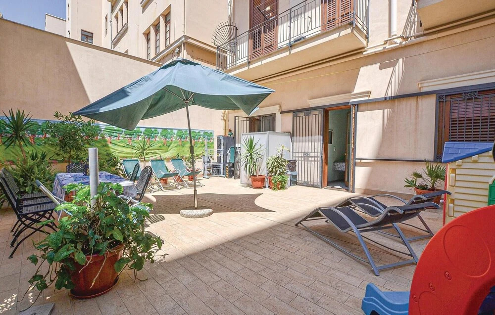 Nice Apartment in Palermo PA With 1 Bedrooms and Wifi