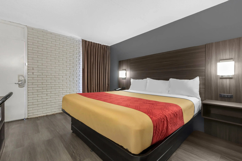 Econo Lodge Creedmoor - Butner