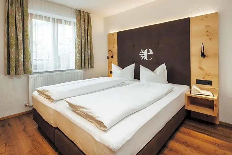 Hotel Edelweiss Superior
