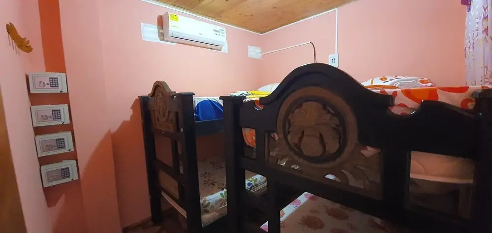 Hostal Happy Day - Hostel