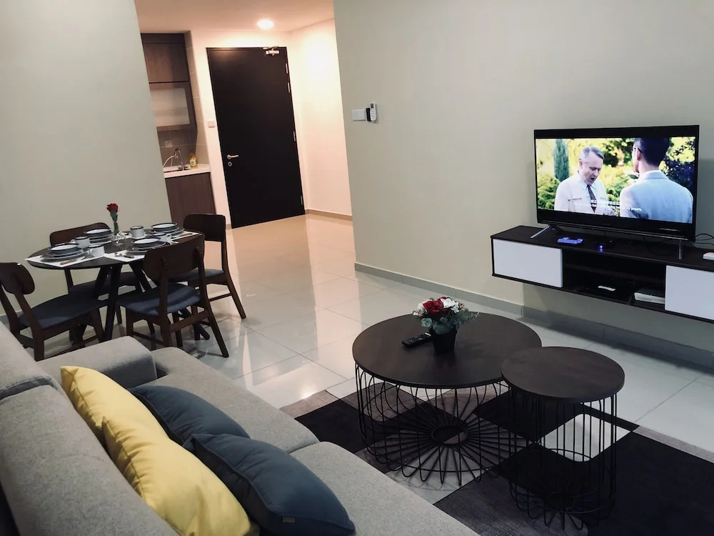 Marina Cove Premium Room