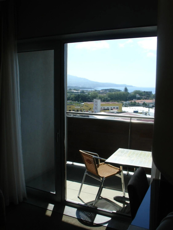 VIP Executive Azores Hotel