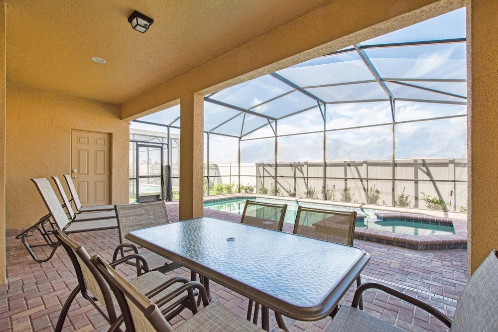 Windsor at Westside-6 Bedrooms House w/pool-3708WW