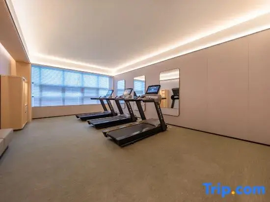 Ji Hotel (Guiyang Baiyun Middle Road Metro Station)