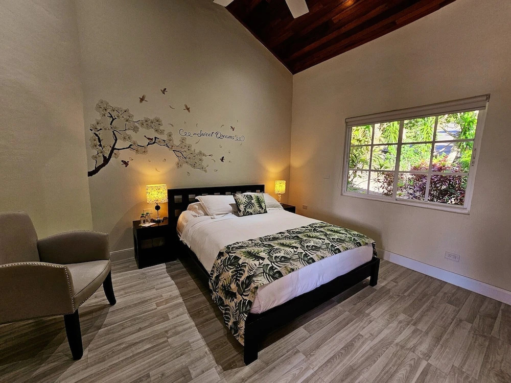 Coffee Estate Inn