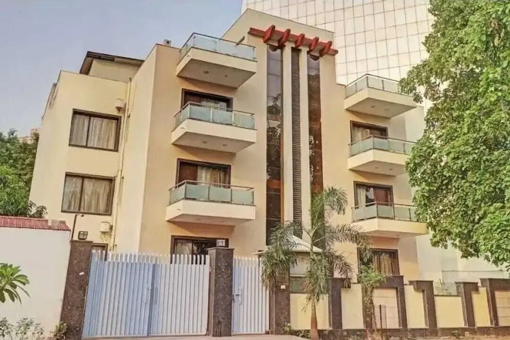 Silver Tree Hotel