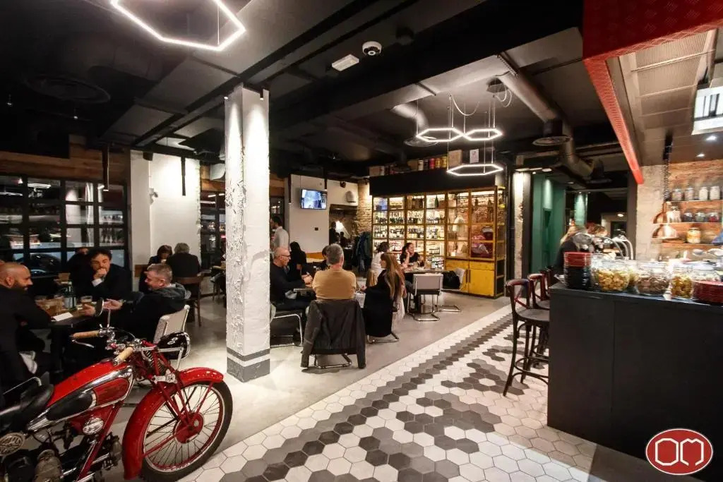 Abano Hostel Business