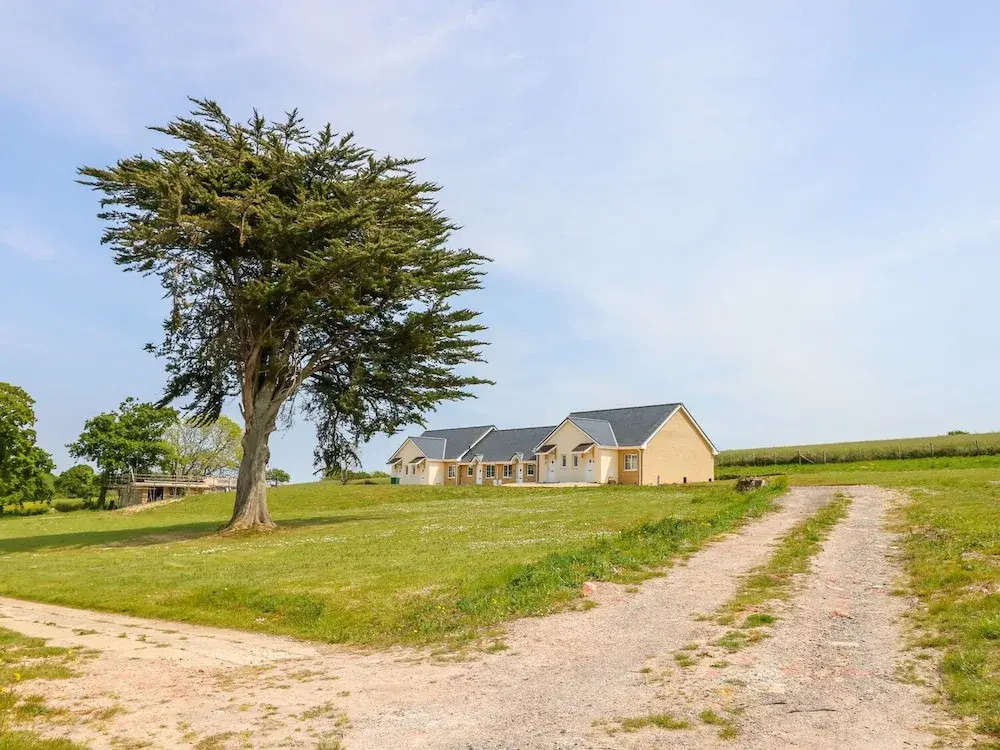 6 Yarmouth Cottages